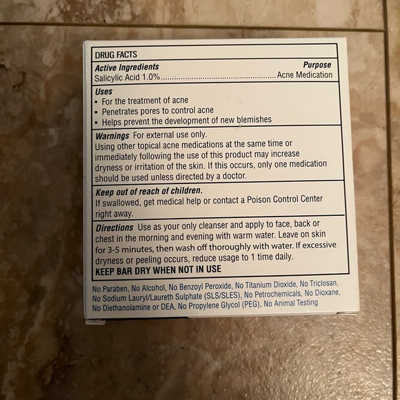 BNIB Truly Clear Blemish Bar - Picture 6 of 8